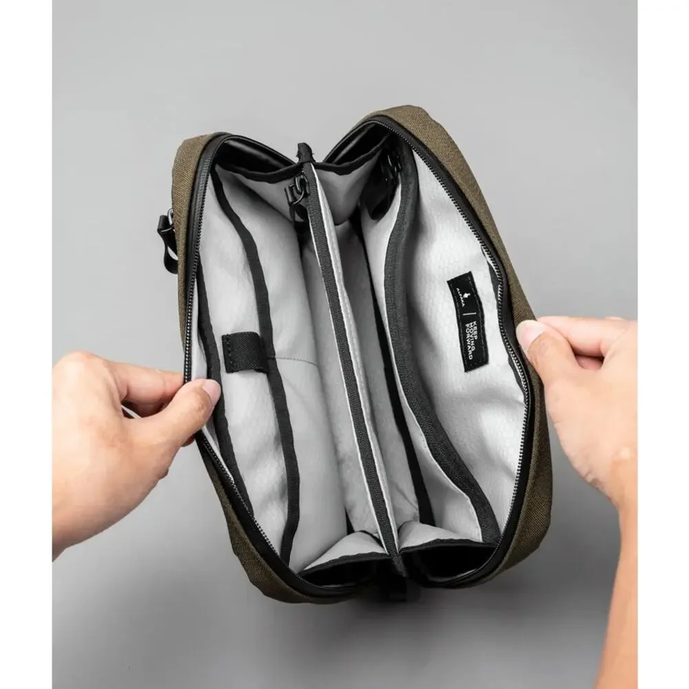 NWT Alpaka Elements Tech Travel Case Sling Bag Army Green | Axoflux 600D
